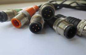 M12 connector and cables