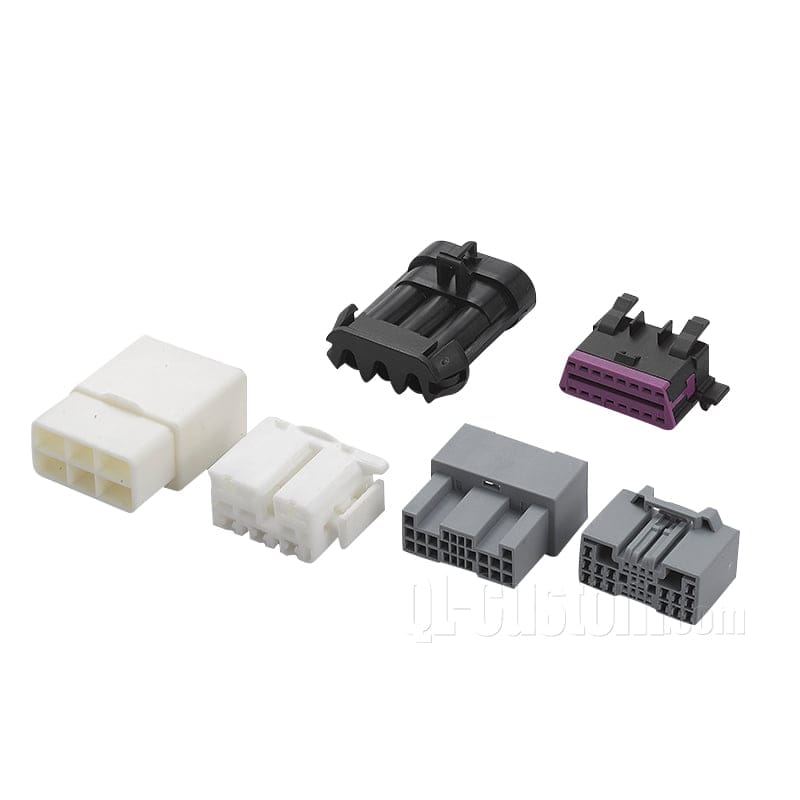 M12 connector with blue cable