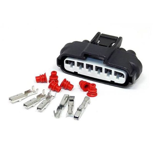 Compact precision Yazaki connector with terminals and seals