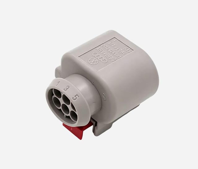 FEP connector housing 4H0973713B